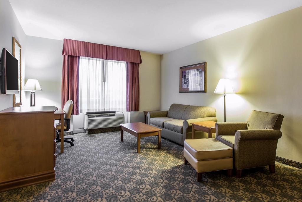 Comfort Inn & Suites Tifton Exteriör bild