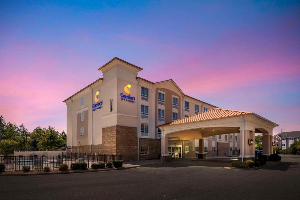 Comfort Inn & Suites Tifton Exteriör bild